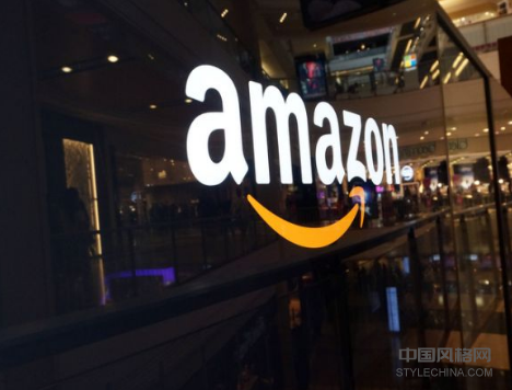 杰夫贝索斯,当然人们正在制作Alexa的笑话 中国风格网,stylechina.com