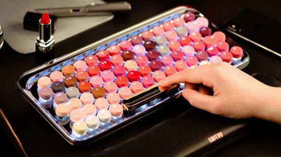 天猫上超红女神级键盘就是它！粉色系眼影键盘热销洗版，3C女孩们都要换起来了啦 ,stylechina.com
