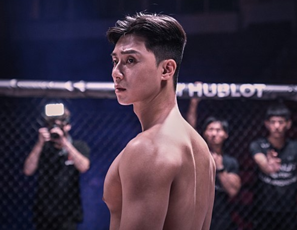 《菜鸟警校生》导演骗朴叙俊脱下副会长西装开掌驱魔，从影最大挑战《驱魔使者》让朴叙俊狂喊「累死了」！ ,stylechina.com