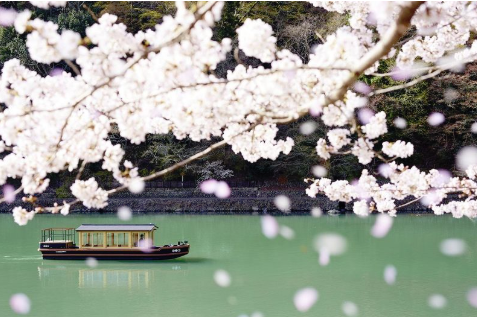 全日本最梦幻的旅馆!搭小船才能进入的虹夕诺雅京都,让你住进极致日式美学 ,stylechina.com