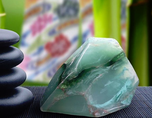 IG爆红「玫瑰粉晶」香氛皂！超美宝石皂﻿Savons Gemme登台，每颗还有自己的代表星座！ ,stylechina.com