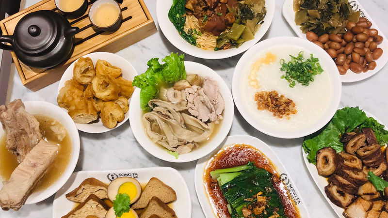 5D6CD3F89F6F51567413240.jpeg 新加坡必吃美食登台!「松发肉骨茶」米其林必比登推荐,必点招牌龙骨汤、麻辣卤猪脚面线 ,stylechina.com