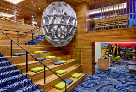 开业：Saint Laurent，W酒店，Ladurée等地的11个新招待场所 ,stylechina.com