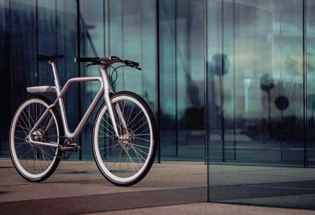 Angell是一款带有集成显示屏的智能自行车 ,stylechina.com