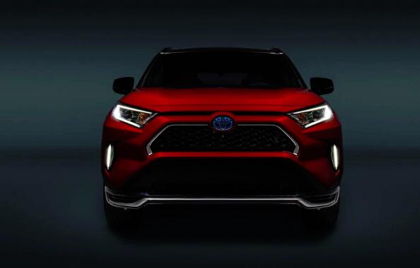 丰田首款插电式混合动力RAV4提升了动力和燃油效率 ,stylechina.com