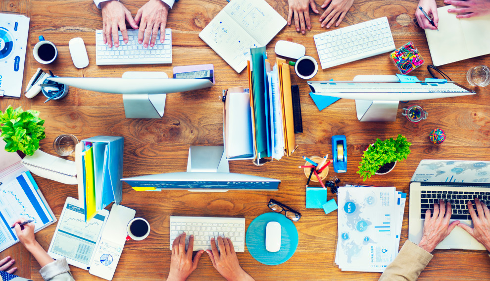 AWS-Logo-Barcelona.jpg Fulcrum为技术项目提供自由安置机会,筹集了100万美元 ,stylechina.com