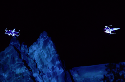  得益于波音，真正的X翼飞机在迪斯尼新的《星球大战》首航盛大开幕 ,stylechina.com