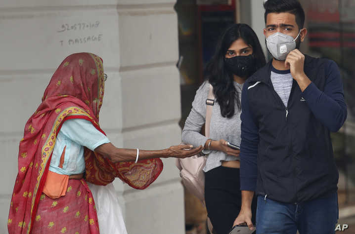 喘着粗气，德里的居民尝试使用氧气吧 ,stylechina.com