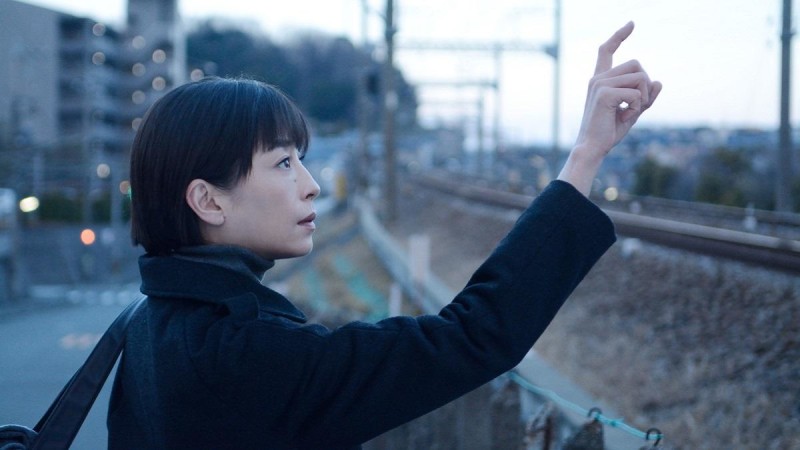 【钟文音专栏】有钱比较实在没错，讽刺的是钞票留下，人却离开<a title=