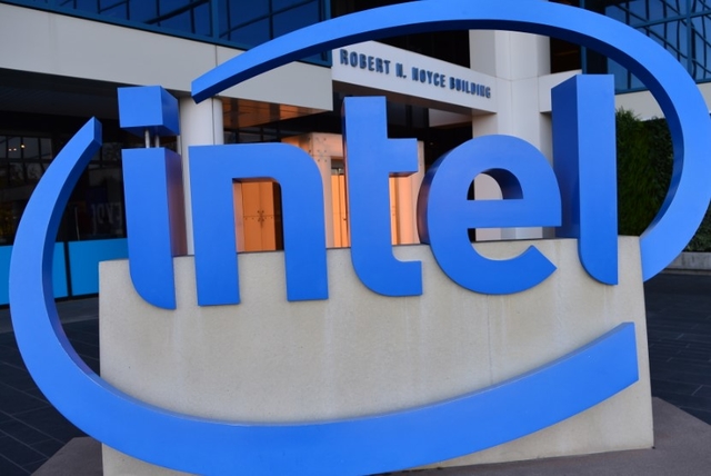 英特尔认为数据中心和PC芯片的收入将增长23％ ,stylechina.com
