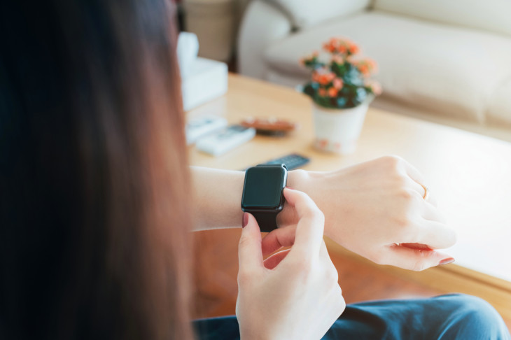 智能手表出货量在2020年第一季度增长，其中Apple Watch仍位居第一 ,stylechina.com