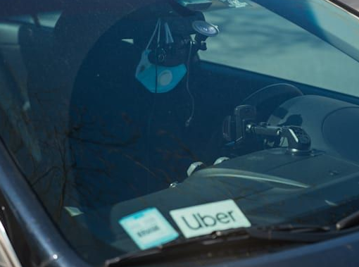 Uber可能会使用自拍照技术来验证驾驶员是否戴着口罩 ,stylechina.com