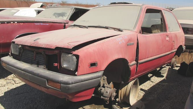 1985年的雪佛兰Sprint，在1985年的模型年中，通用汽车开始在加利福尼亚州销售雪佛兰徽章的铃木Cultus掀背车 ,stylechina.com