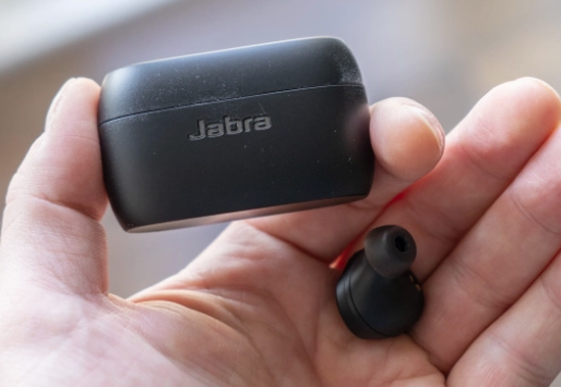 Jabra的Elite Active 75t耳塞可为锻炼和工作日提供超值的声音 ,stylechina.com