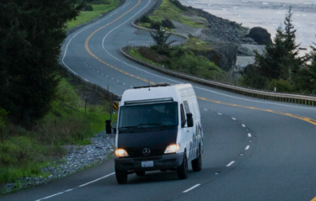 提名您认识的COVID-19基本工人免费进行为期三天的Camper-Van旅行 ,stylechina.com