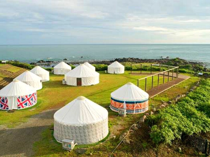 北海岸日出、夕阳看到饱！全台最北端懒人露营园区「半岛秘境」走路就能到沙滩，冷气、BBQ全都有 ,stylechina.com