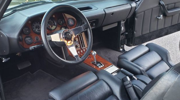 这款低里程1985 Avanti II的倒叙 中网时尚,stylechina.com