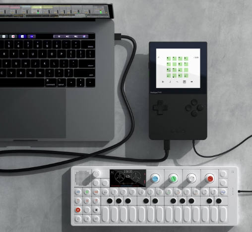 Analogue Pocket复古便携式游戏机的预订将于8月3日开始，于2021年5月发货 中网时尚,stylechina.com