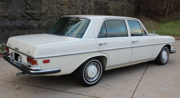 1973年梅赛德斯·奔驰280SEL拥有较低的原始里程 中网时尚,stylechina.com