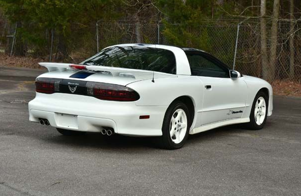 在这部罕见的25周年1994年比德跨境中取得成功 中网时尚,stylechina.com