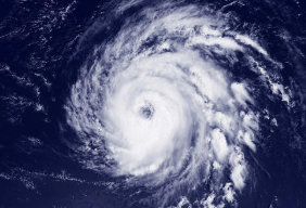 减轻与飓风有关的洪水造成的水质问题，反复发生的飓风揭示了社会生态抗御洪水和水质问题的风险和机会  中网时尚,stylechina.com