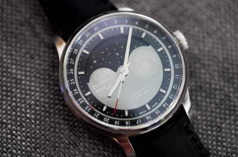 克里斯托弗·沃德（Christopher Ward）的C1 Moonglow月相自动腕表非常适合太空爱好者 中网时尚,stylechina.com