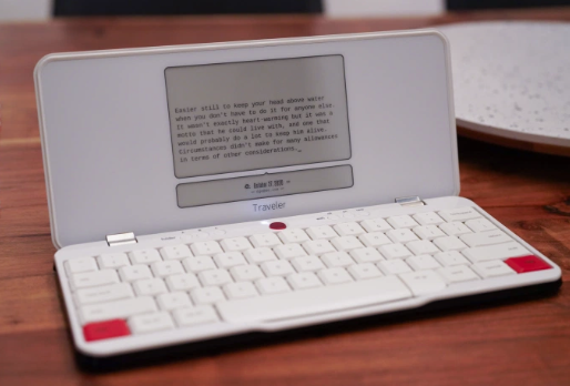 Freewrite Traveler是一款出色的但昂贵的专用便携式书写笔记本电脑 中网时尚,stylechina.com