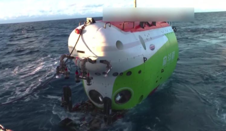 在深海资源争夺战中,中国打破了玛丽安娜海沟载人潜水的国家记录 中网时尚,stylechina.com