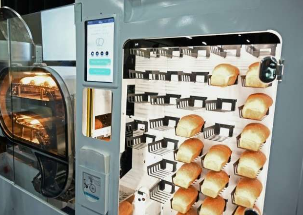 这款机器人面包机本周来到拉斯维加斯，旨在为可能会受到干扰的行业带来新鲜感 中网时尚,stylechina.com