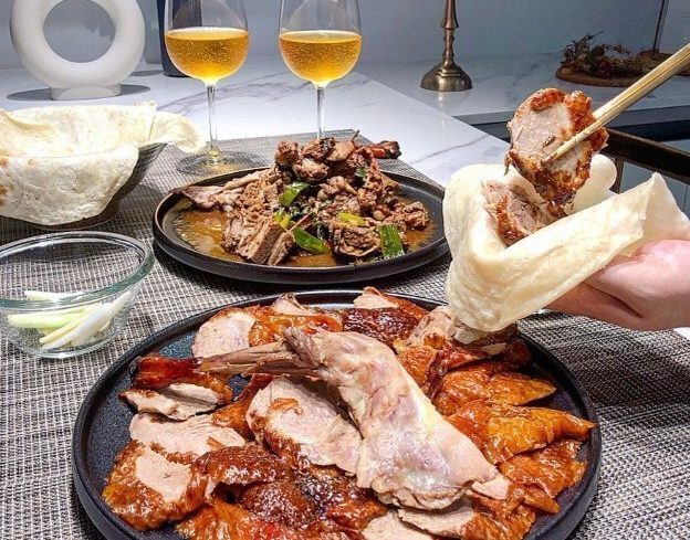 港都好滋味！「高雄必吃平价美食」推荐：蒸蛋汤、超人气烤鸭、15 元粉圆冰，加码深夜限定隐藏版宵夜！ 中网时尚,stylechina.com